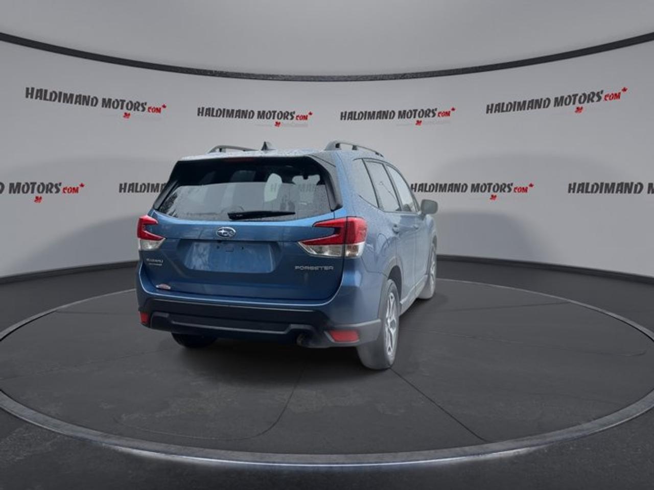 2024 Subaru Forester TOURING AWD Photo