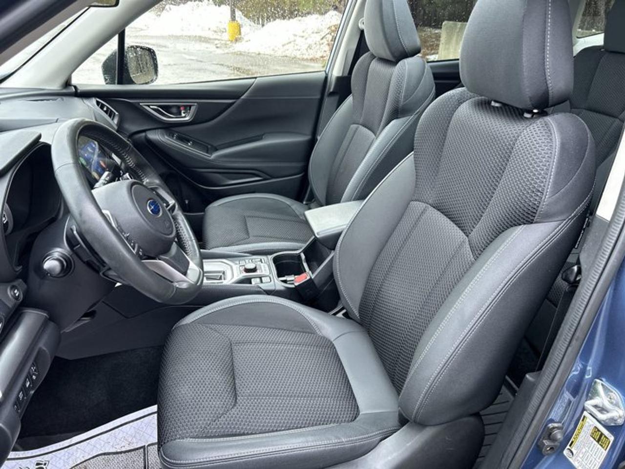 2024 Subaru Forester TOURING AWD Photo