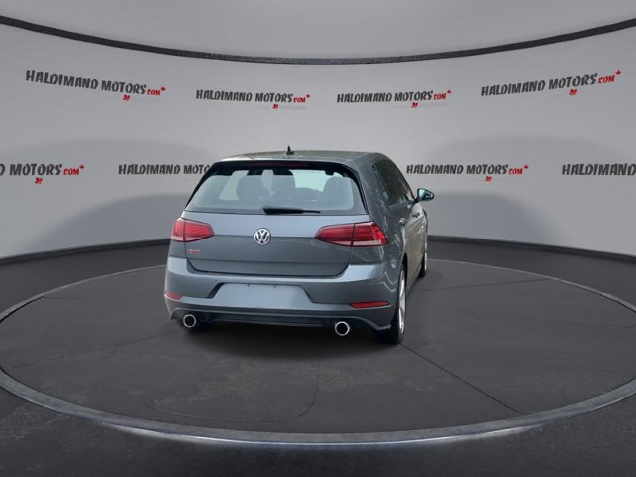 2019 Volkswagen Golf GTI Photo