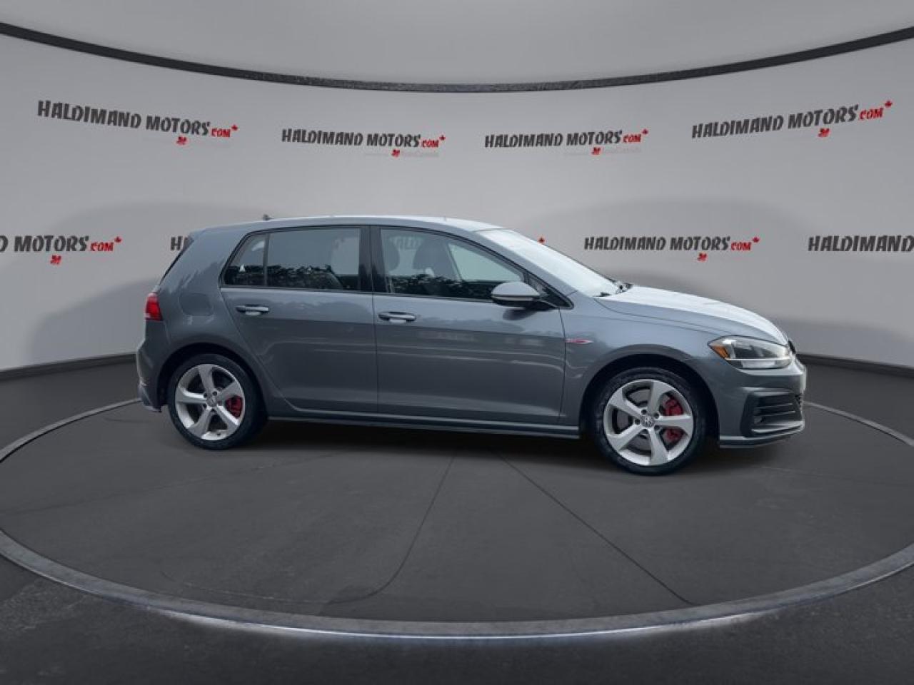 2019 Volkswagen Golf GTI Photo