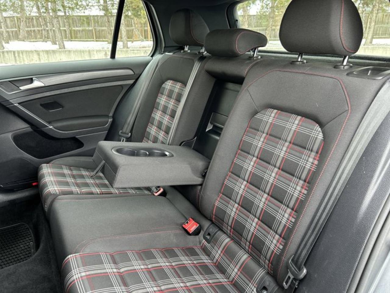 2019 Volkswagen Golf GTI Photo