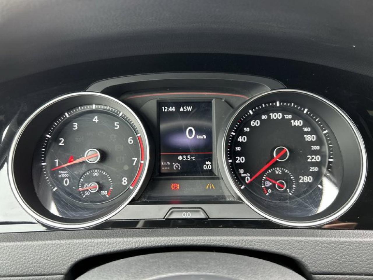 2019 Volkswagen Golf GTI Photo