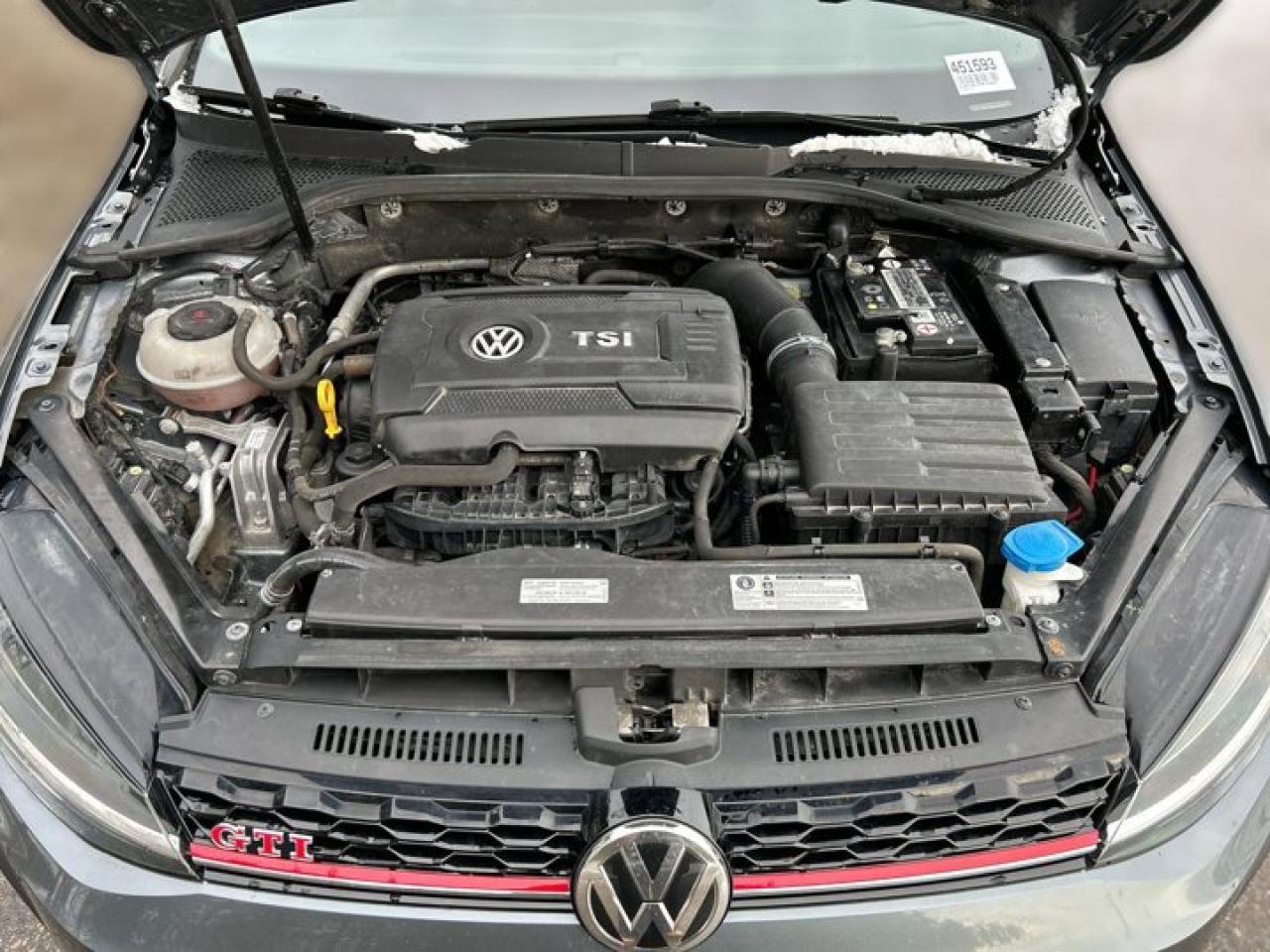 2019 Volkswagen Golf GTI Photo