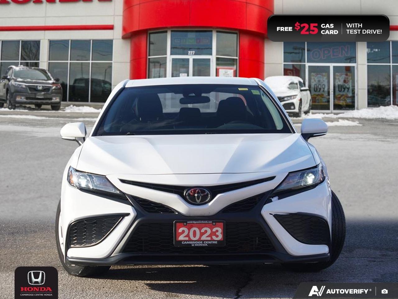 2023 Toyota Camry SE Photo