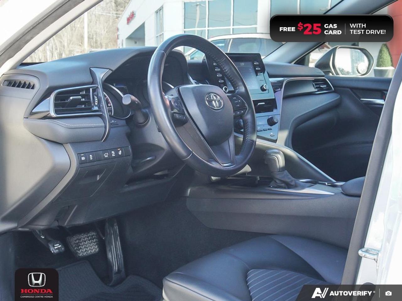 2023 Toyota Camry SE Photo