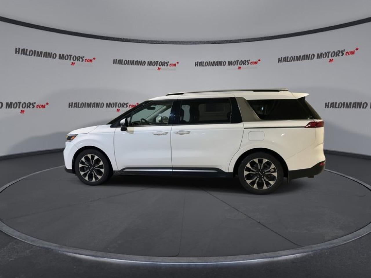 2023 Kia Carnival EX | Remote Start | Leather Seats | Heated Seats Photo