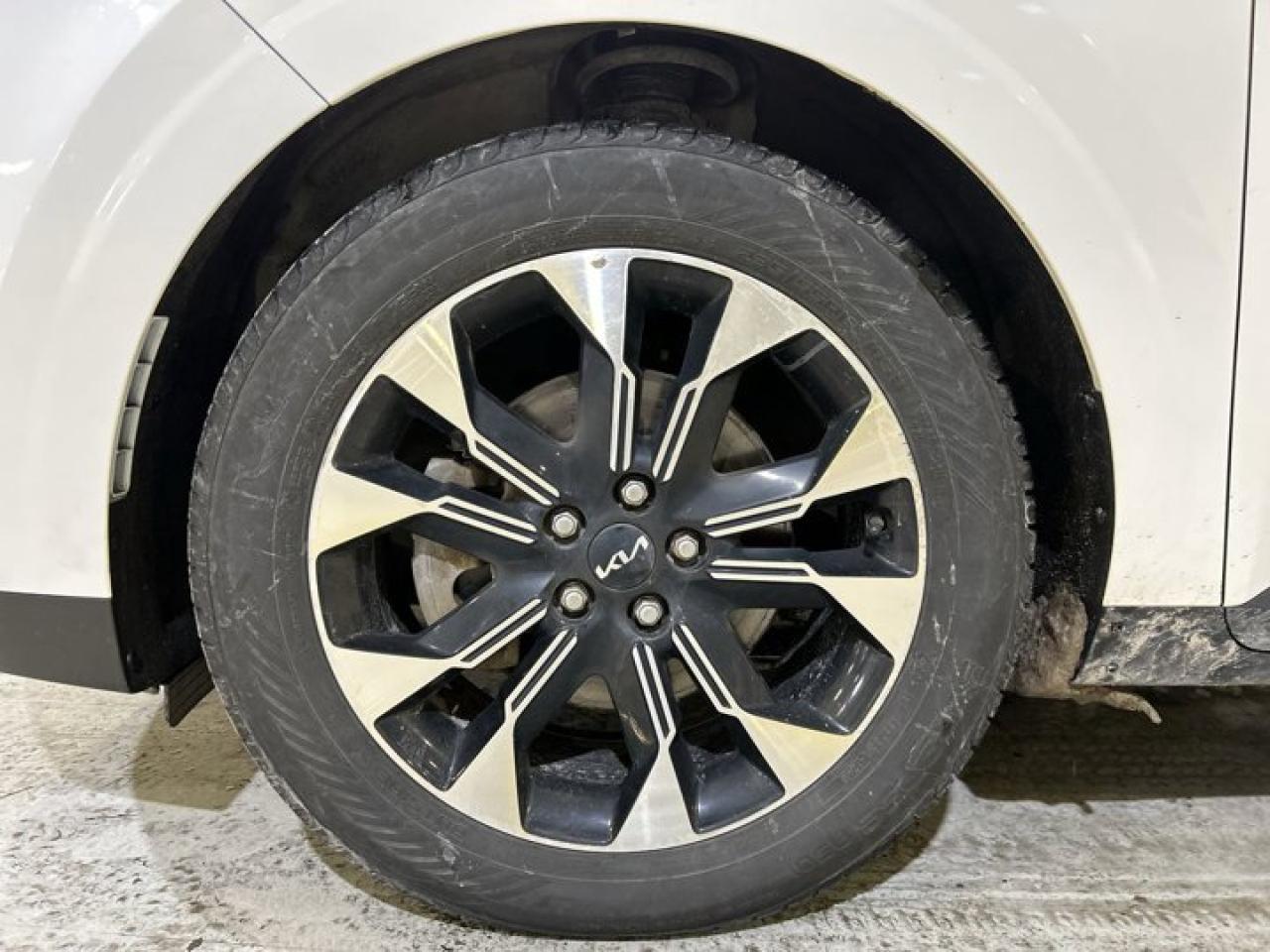 2023 Kia Carnival EX | Remote Start | Leather Seats | Heated Seats Photo