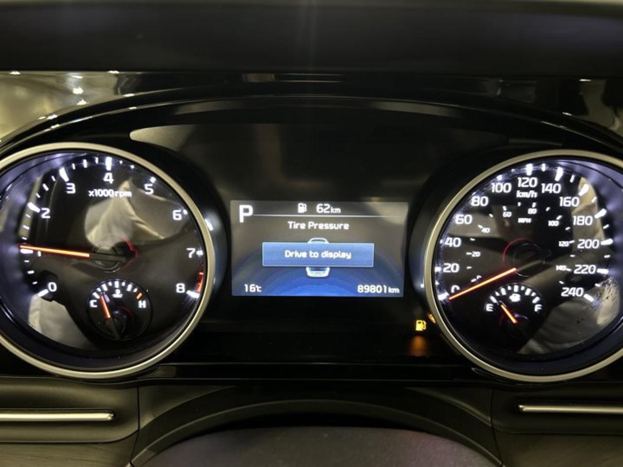 2023 Kia Carnival EX | Remote Start | Leather Seats | Heated Seats Photo