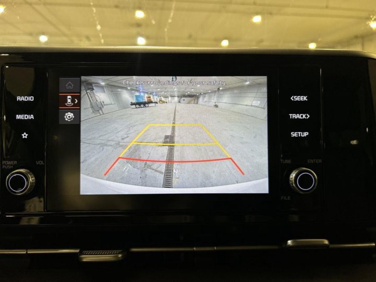 2023 Kia Carnival EX | Remote Start | Leather Seats | Heated Seats Photo