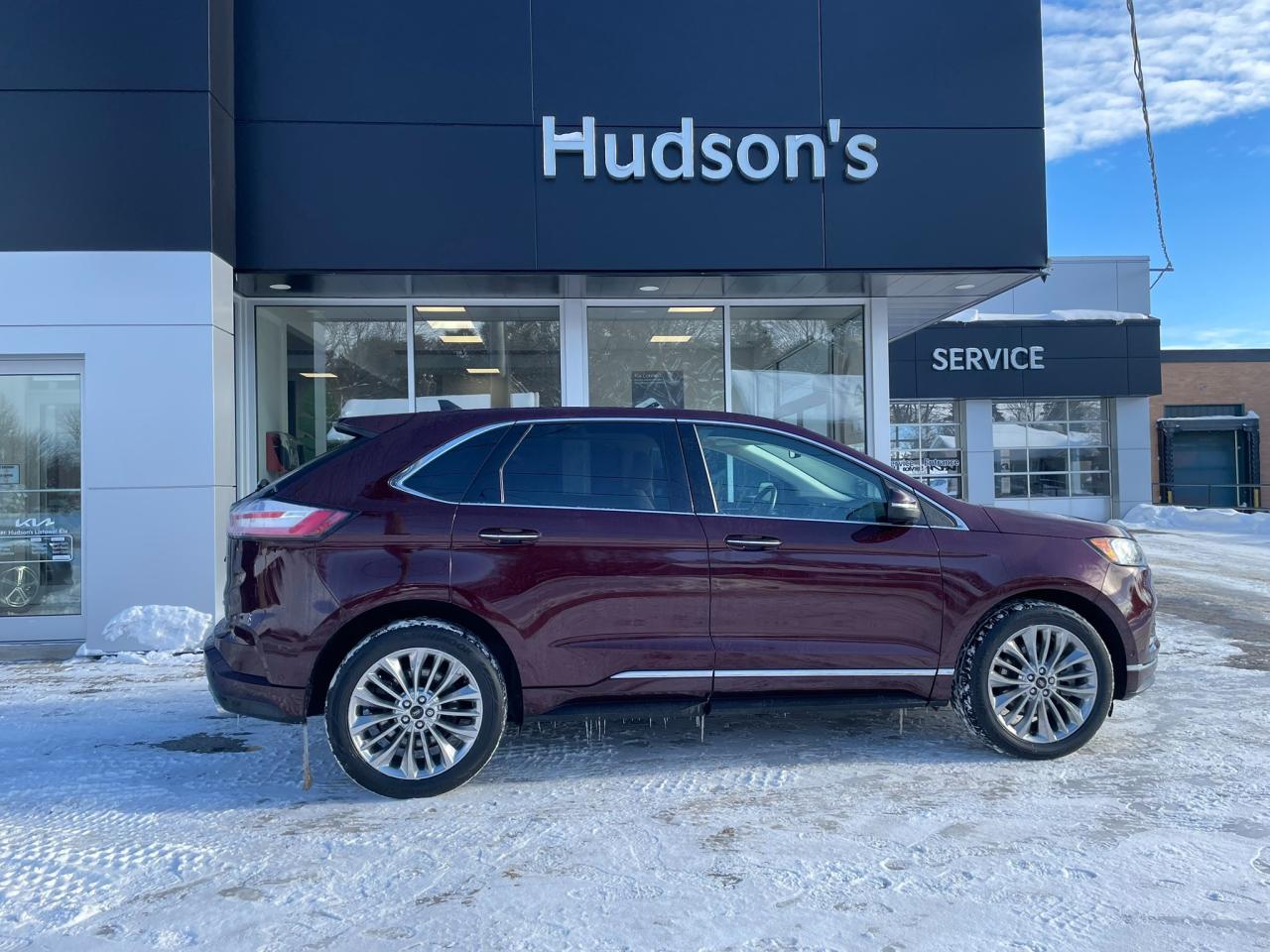 2022 Ford Edge Titanium Panoramic Sunroof | Navigation | 20" Wheels Photo