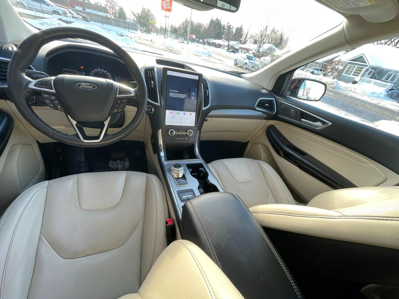 2022 Ford Edge Titanium Panoramic Sunroof | Navigation | 20" Wheels Photo