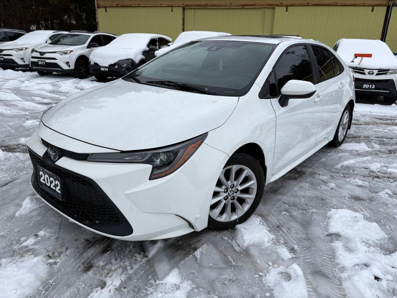 2022 Toyota Corolla LE,UPGRADE,HEADS-UP,BLUETOOTH,ALLOYS,S/ROF,SAFTIED Photo