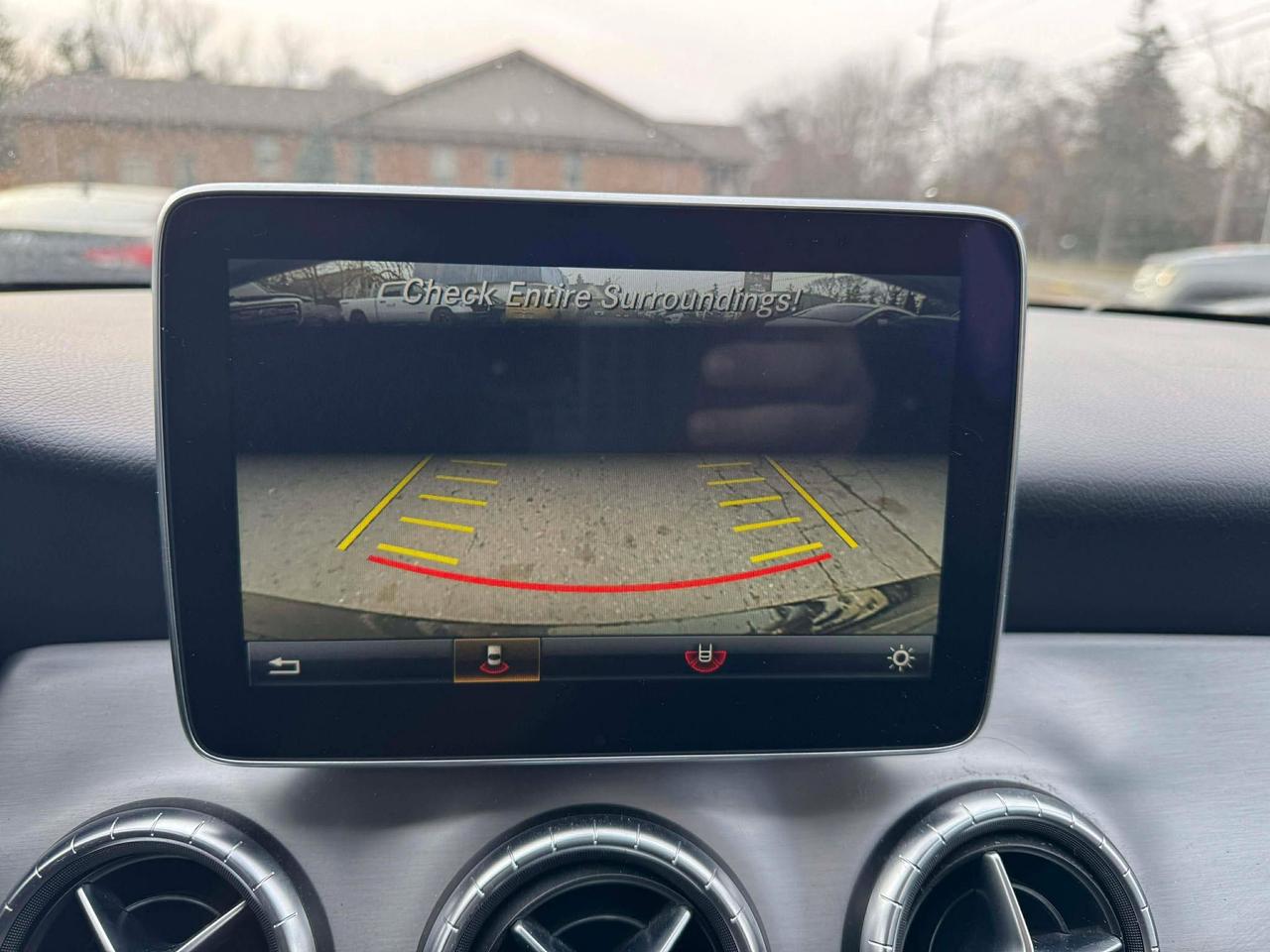 2016 Mercedes-Benz CLA-Class 4dr Sdn CLA 250 4MATIC Photo