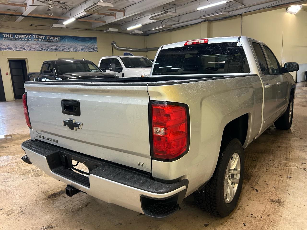 2018 Chevrolet Silverado 1500 LT Photo4