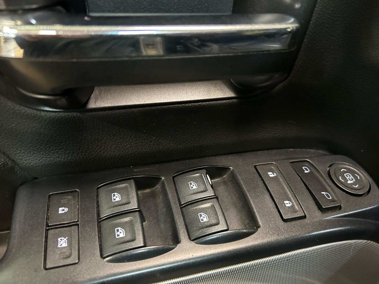 2018 Chevrolet Silverado 1500 LT - Photo #13