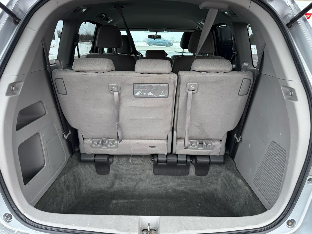 2016 Honda Odyssey EX Power door back up camera - Photo #12