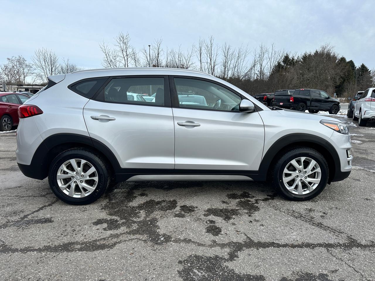 2019 Hyundai Tucson PreferredAWD HtdCloth Alloys BackupCam RemoteStart Photo4