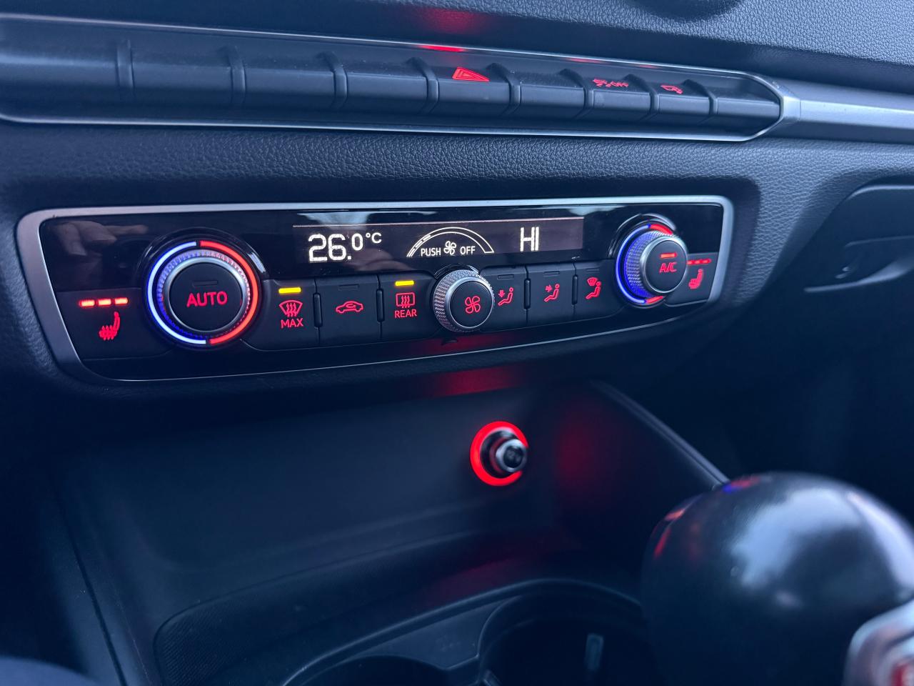 2015 Audi A3 2.0T Komfort | HEATED SEATS | ROOF | AWD Photo22