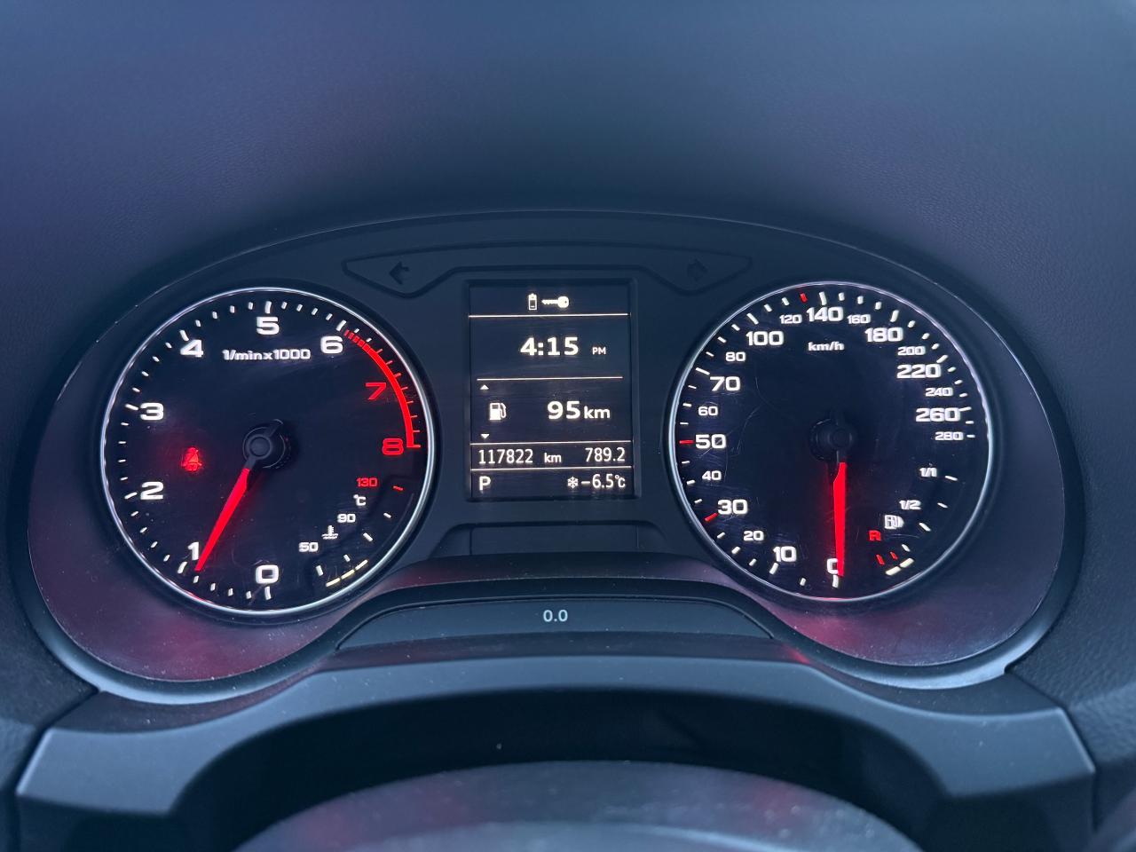 2015 Audi A3 2.0T Komfort | HEATED SEATS | ROOF | AWD Photo23