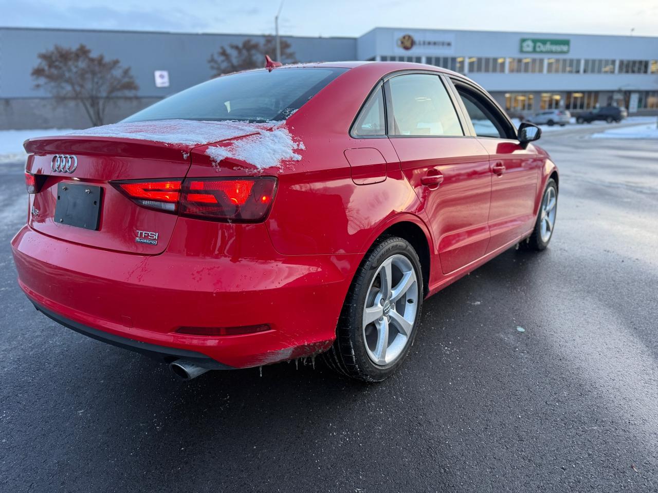 2015 Audi A3 2.0T Komfort | HEATED SEATS | ROOF | AWD Photo6