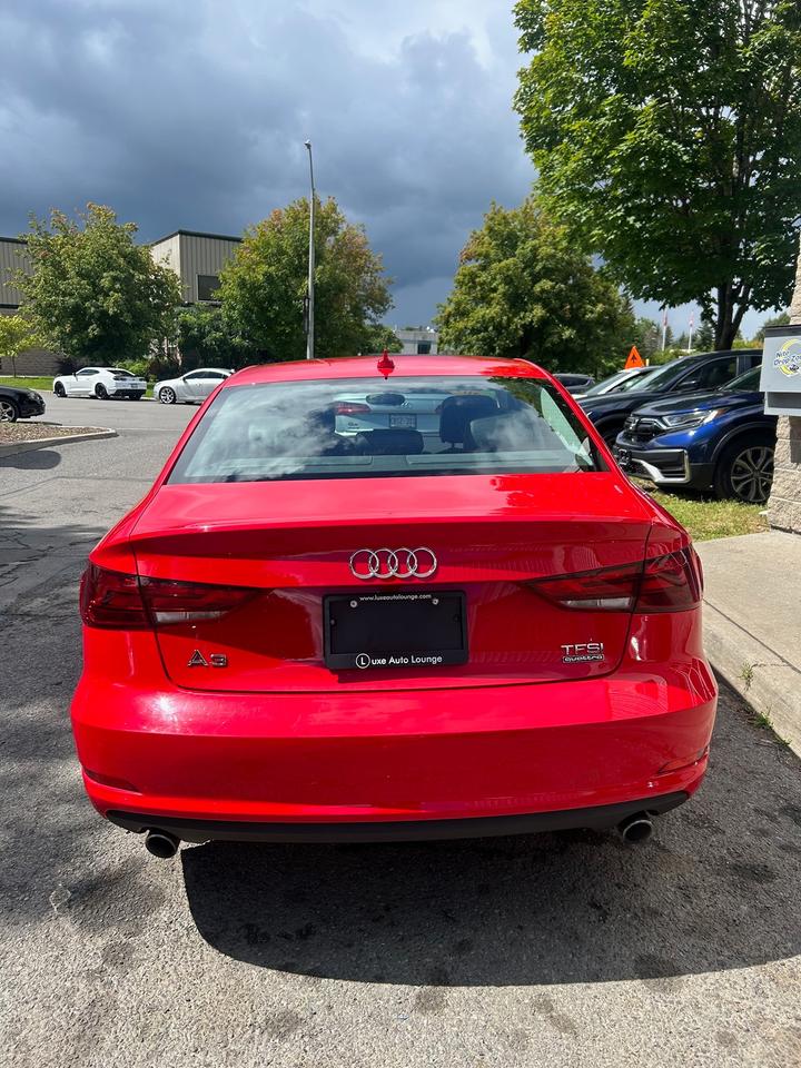 2015 Audi A3 2.0T Komfort | HEATED SEATS | ROOF | AWD - Photo #5
