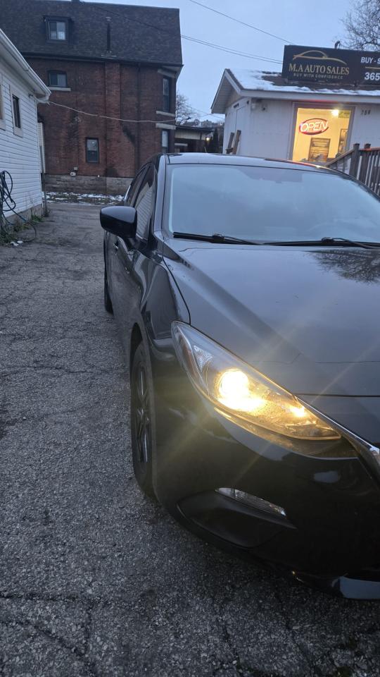 2016 Mazda MAZDA3 4DR HB SPORT AUTO GS - Photo #11