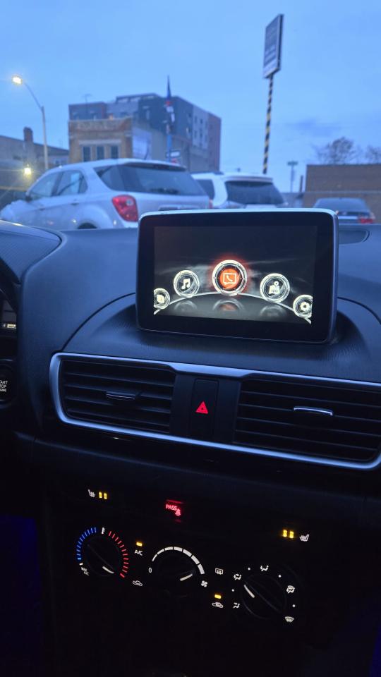 2016 Mazda MAZDA3 4DR HB SPORT AUTO GS - Photo #17