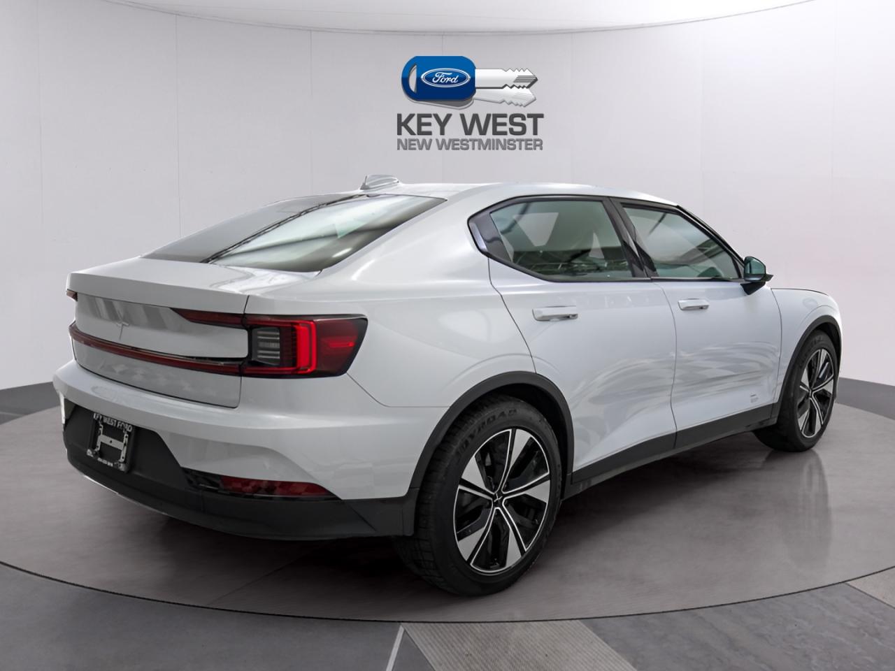 2023 Polestar 2  Photo4