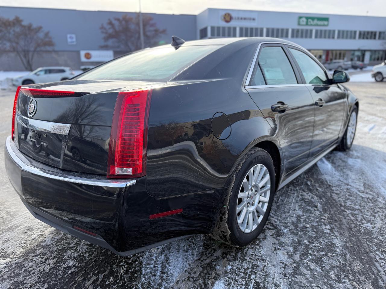 2011 Cadillac CTS RWD | LEATHER | SUPER LOW MILEAGE!! Photo9