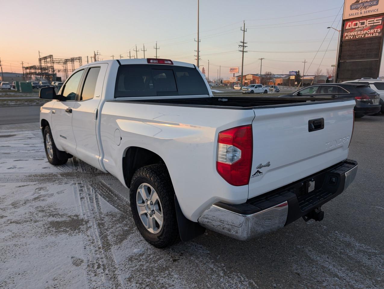 2018 Toyota Tundra 4x4 Double Cab SR5 Plus 5.7L | Backup Camera - Photo #6