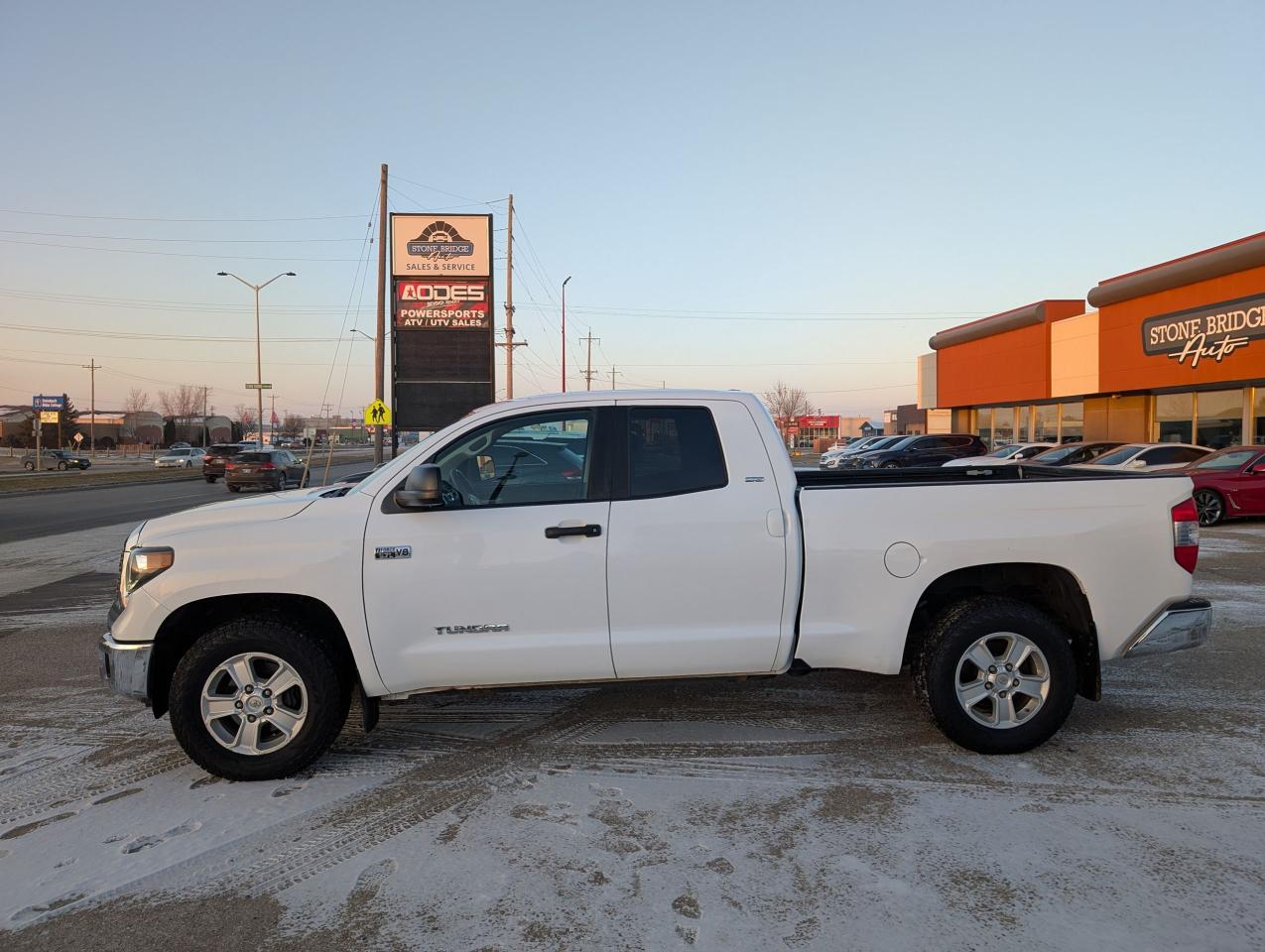 2018 Toyota Tundra 4x4 Double Cab SR5 Plus 5.7L | Backup Camera - Photo #7