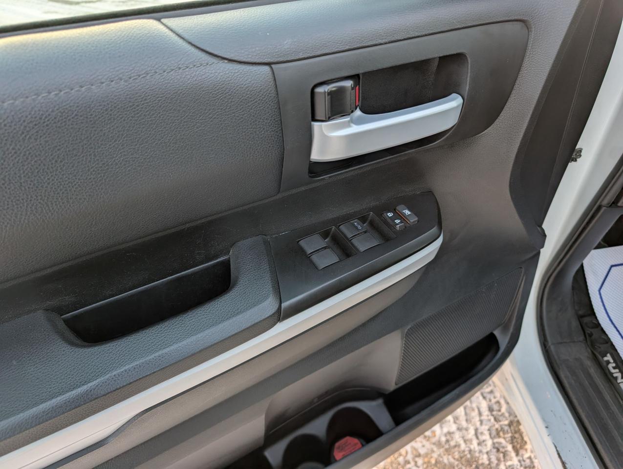 2018 Toyota Tundra 4x4 Double Cab SR5 Plus 5.7L | Backup Camera - Photo #8