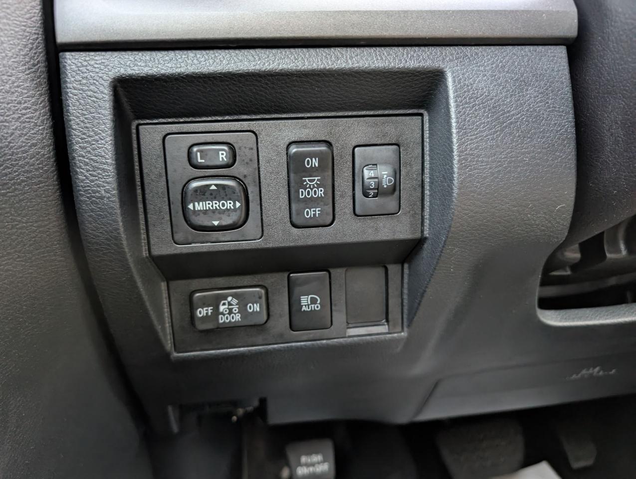 2018 Toyota Tundra 4x4 Double Cab SR5 Plus 5.7L | Backup Camera - Photo #16