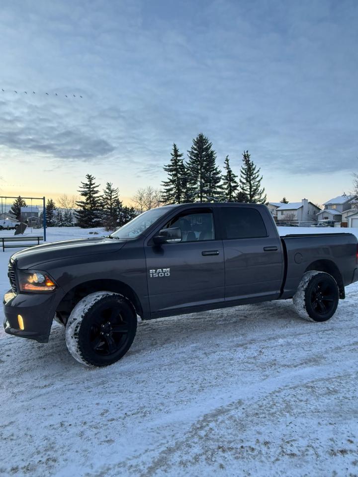 2018 RAM 1500 SPORT - Photo #1
