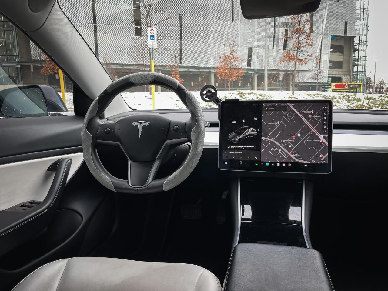 2019 Tesla Model 3 Long Range AWD | NO ACCIDENTS | CLEAN CARFAX | - Photo #2