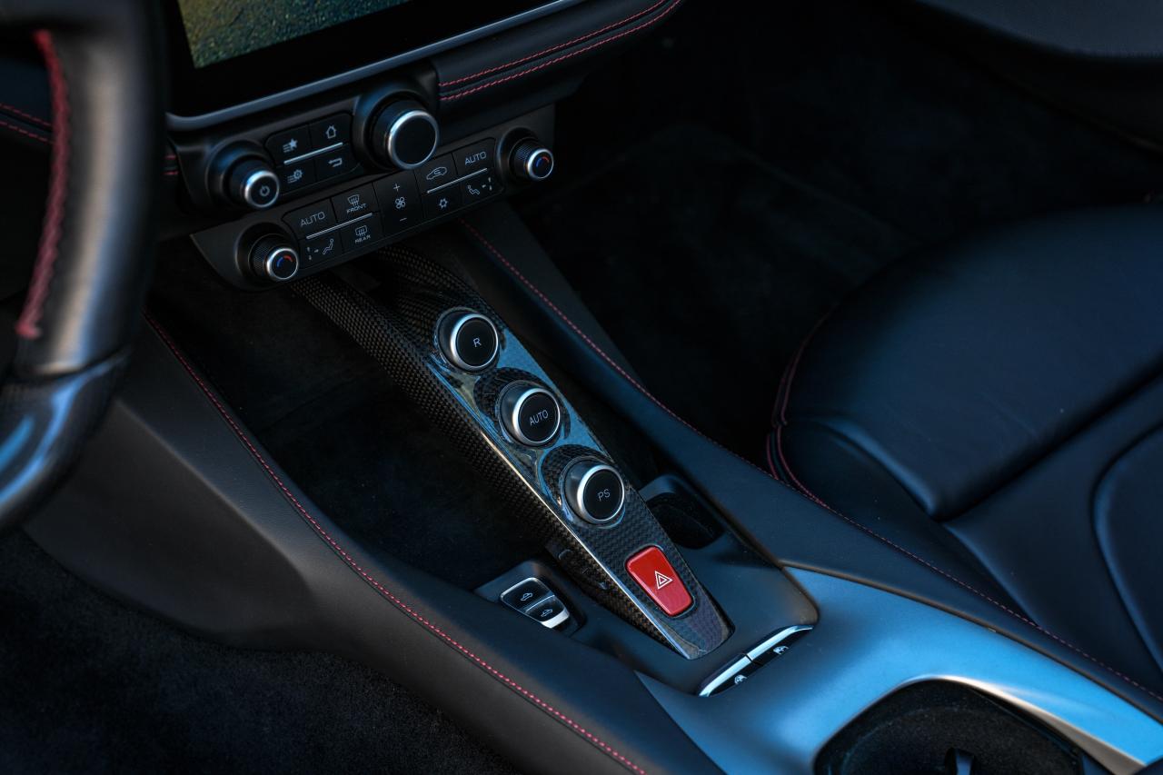 2019 Ferrari Portofino Convertible - Photo #11