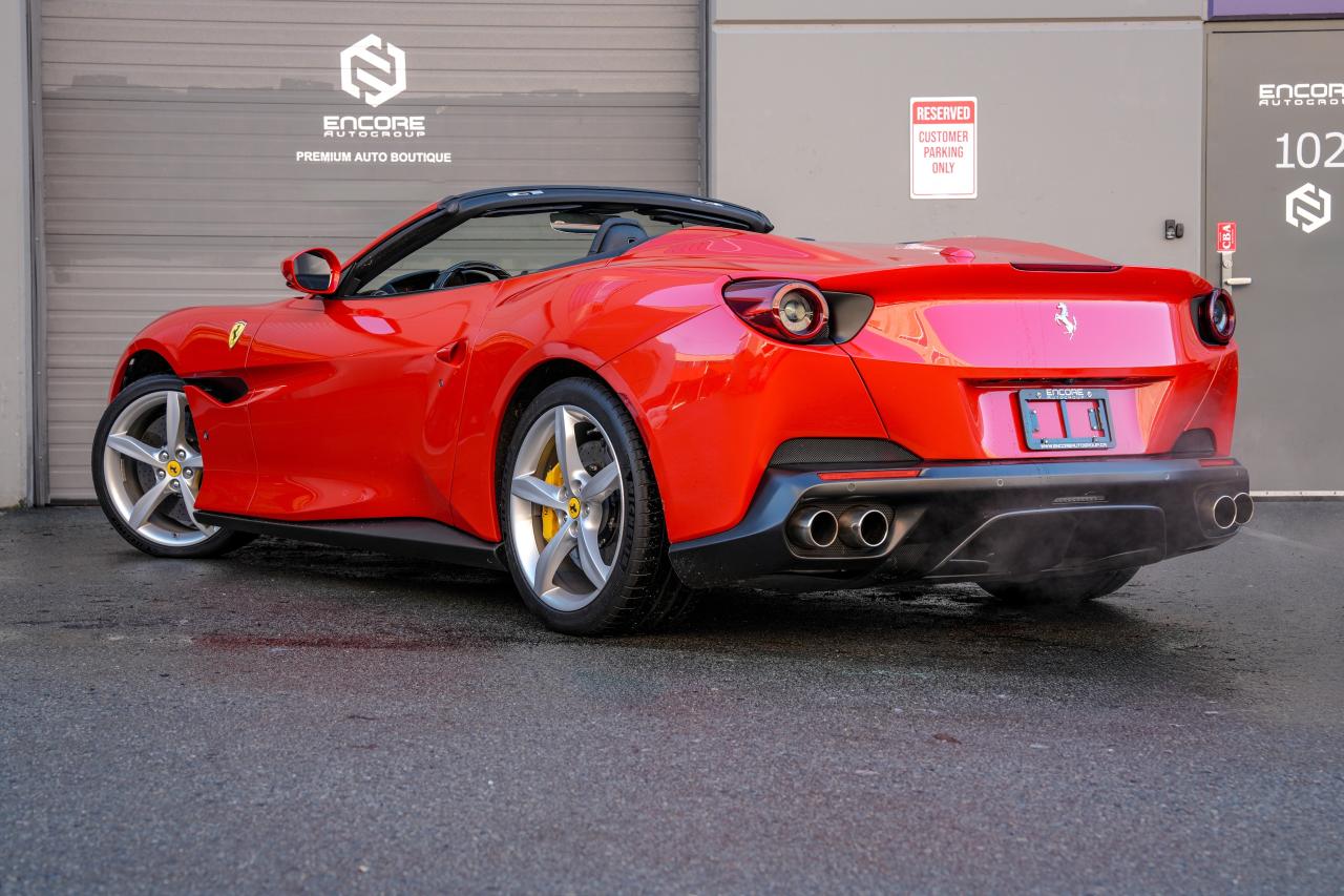 2019 Ferrari Portofino Convertible - Photo #7