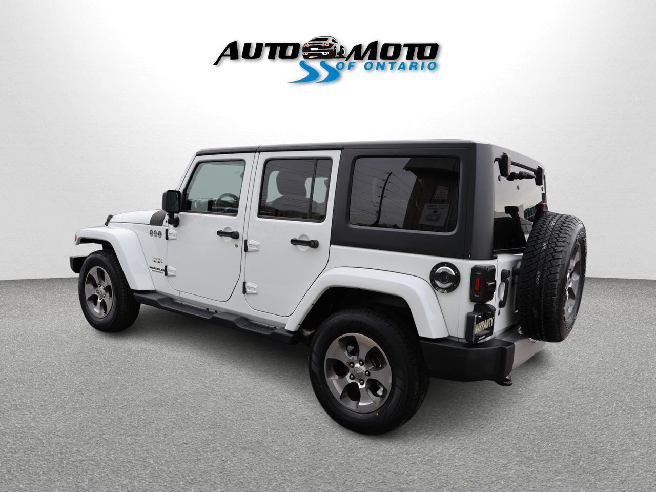 2017 Jeep Wrangler V6 UNLIMITED SAHARA 4WD CERTIFIED NAV BLUETOOTH CRUISE ALLOYS Photo