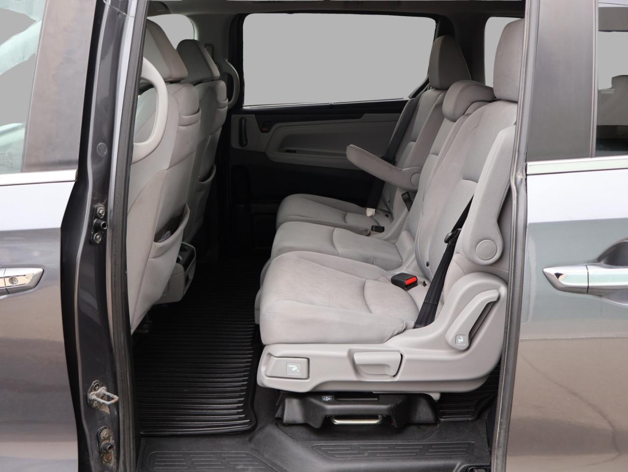 2018 Honda Odyssey EX CERTIFIED *HONDA MAINTAIN*8 SEATS* DVD CAMERA BLUETOOTH SUNROOF HEATED LANE DEPARTURE CRUISE ALLOYS - Photo #15