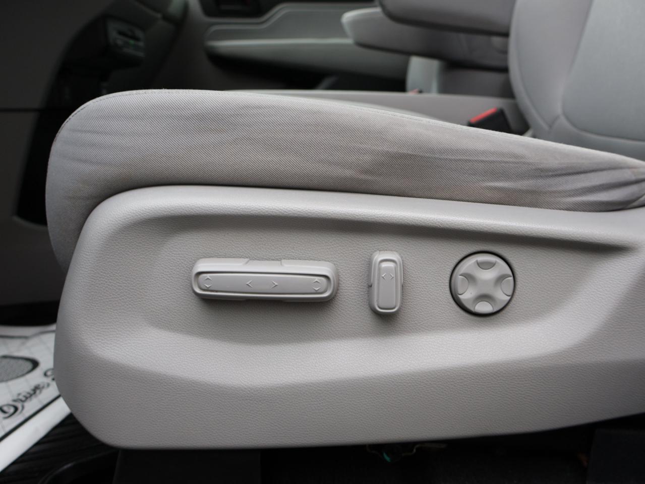 2018 Honda Odyssey EX CERTIFIED *HONDA MAINTAIN*8 SEATS* DVD CAMERA BLUETOOTH SUNROOF HEATED LANE DEPARTURE CRUISE ALLOYS - Photo #26