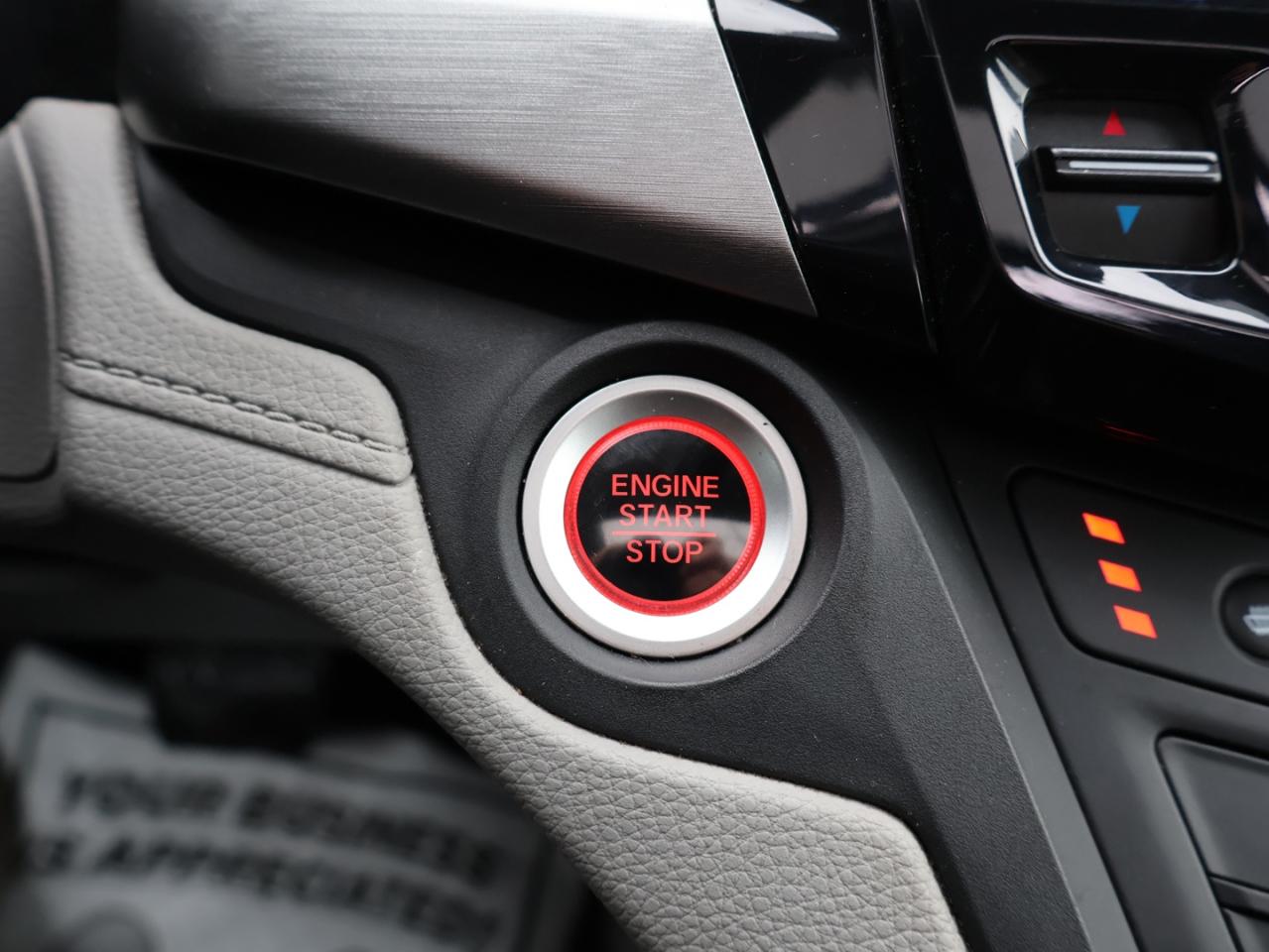 2018 Honda Odyssey EX CERTIFIED *HONDA MAINTAIN*8 SEATS* DVD CAMERA BLUETOOTH SUNROOF HEATED LANE DEPARTURE CRUISE ALLOYS - Photo #28