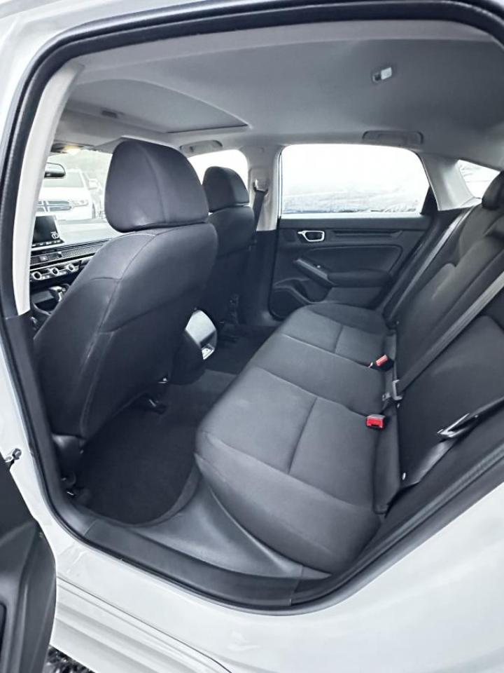 2022 Honda Civic EX - Photo #5