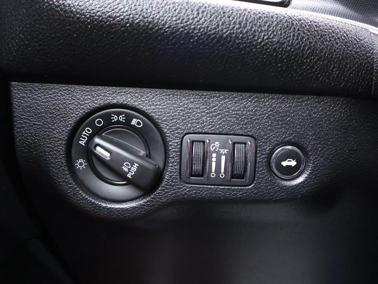 2018 Dodge Challenger GT AWD CERTIFIED CAMERA BLUETOOTH LEATHER COOL/HEAT SEAT/STEERING P.SENSORS CRUISE ALLOYS Photo