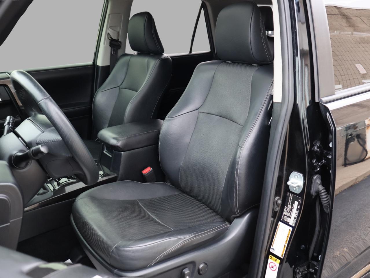 2019 Toyota 4Runner LIMITED-NIGHSHADE EDITION 4WD CERTIFIED *TOYOTA MAITAIN*7 SEATS* CAMERA NAV BLUETOOTH LEATHER HEAT/COLD SUNROOF CRUISE ALLOYS - Photo #12