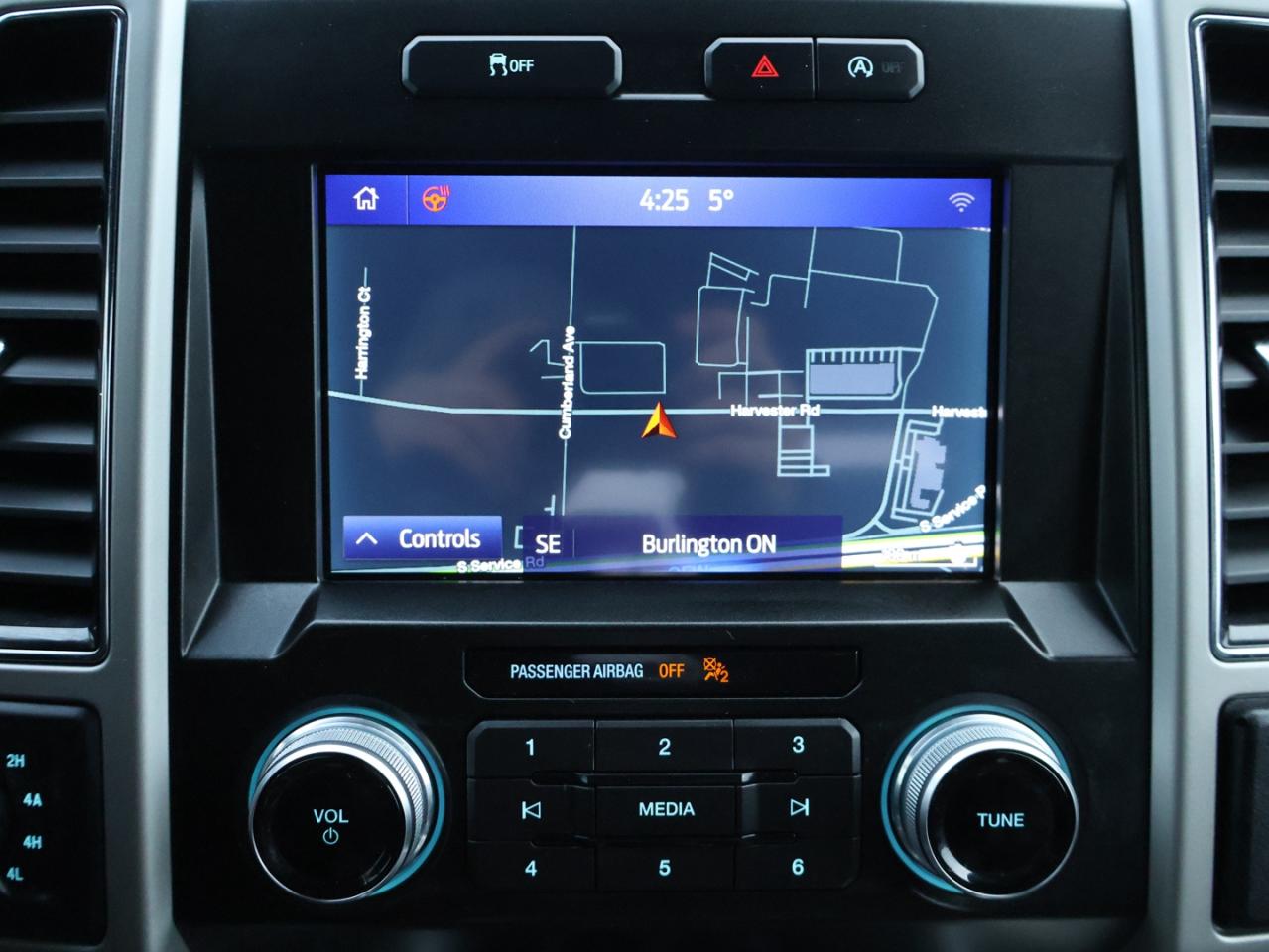 2019 Ford F-150 V8 LARIAT 4WD CERTIFIED *1 OWNER*ACCIDENT FREE* CAMERA NAV BLUETOOTH LEATHER COOL/HEAT SEAT/STEERING P.SENSORS CRUISE ALLOYS - Photo #20