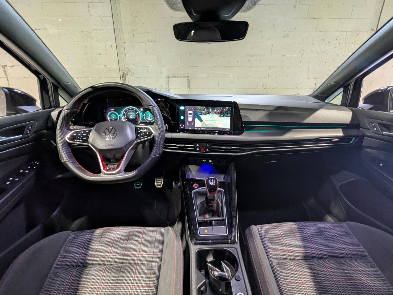 2024 Volkswagen Golf GTI 380 Autobahn Manual Photo