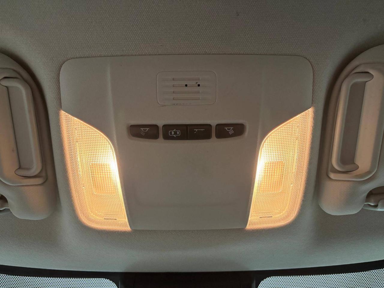 2021 Toyota Corolla L REBUIT TITLE $0 % DOWN FINANCE OAC Photo