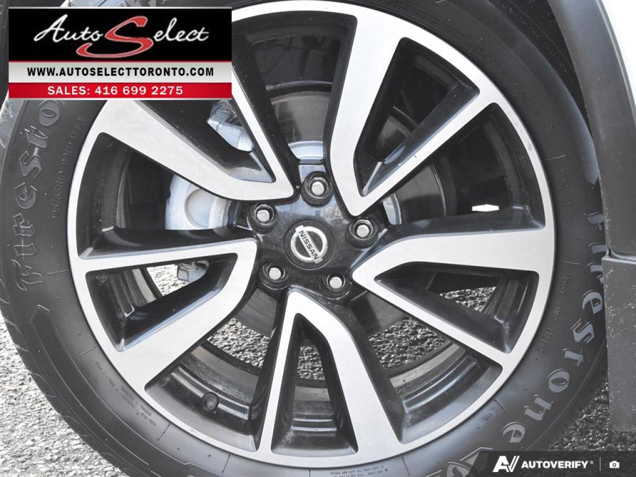 2019 Nissan Rogue SL AWD - Apple Carplay - Leather - Roof -Clean Carfax Photo