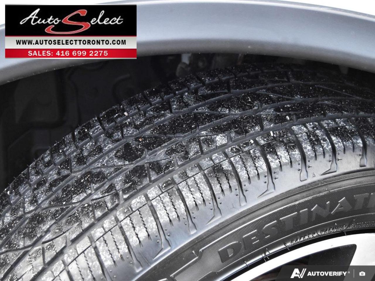 2019 Nissan Rogue SL AWD - Apple Carplay - Leather - Roof -Clean Carfax Photo