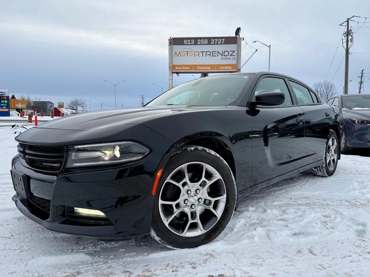 Used 2015 Dodge Charger SXT Sunroof! Leather! AWD! for sale in Kemptville, ON